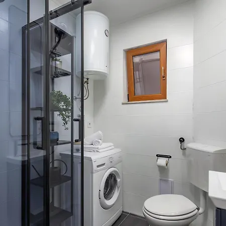 Agostini - Contactless Vukovarska - Free Parking Apartman