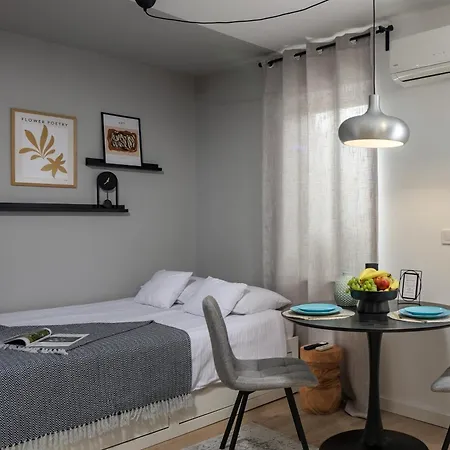Agostini - Contactless Vukovarska - Free Parking Appartement
